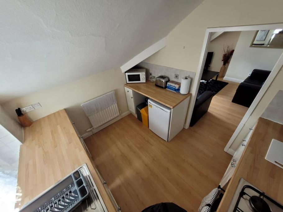 Spacious Cosy Apartment ランディドノー エクステリア 写真