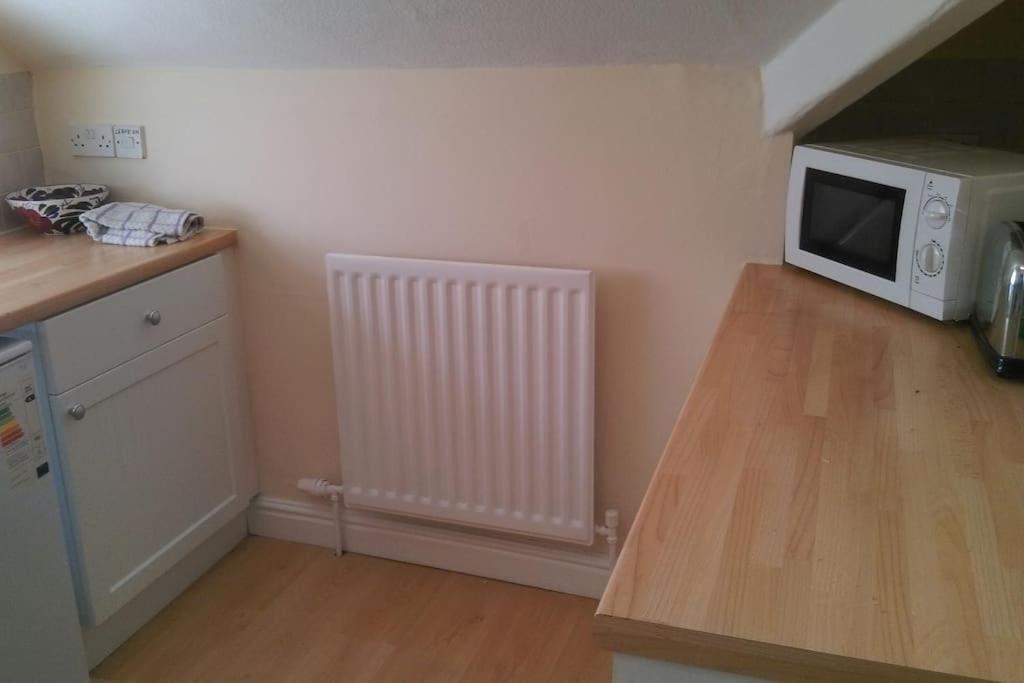 Spacious Cosy Apartment ランディドノー エクステリア 写真