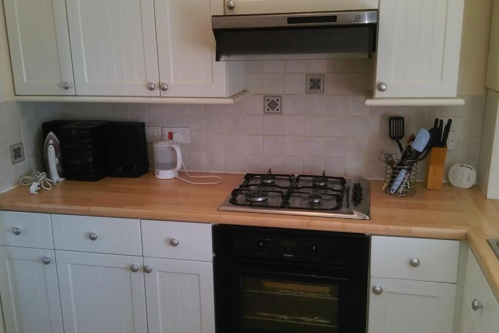 Spacious Cosy Apartment ランディドノー エクステリア 写真